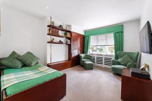 Photo 5- click for photo gallery